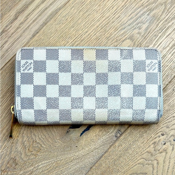 🙌SOLD🙌LV🖤Damier Azur Insolite Wallet - Picture 3 of 13
